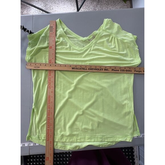 Zella V-neck Athletic Top Women M Neon Green Loose Fit Workout Athleisure Comfy - Picture 3 of 7